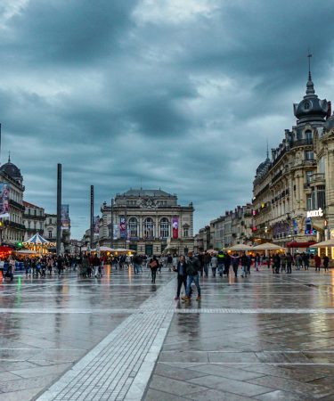 cool roof Montpellier : adapter votre bâtiment au climat méditerranéen