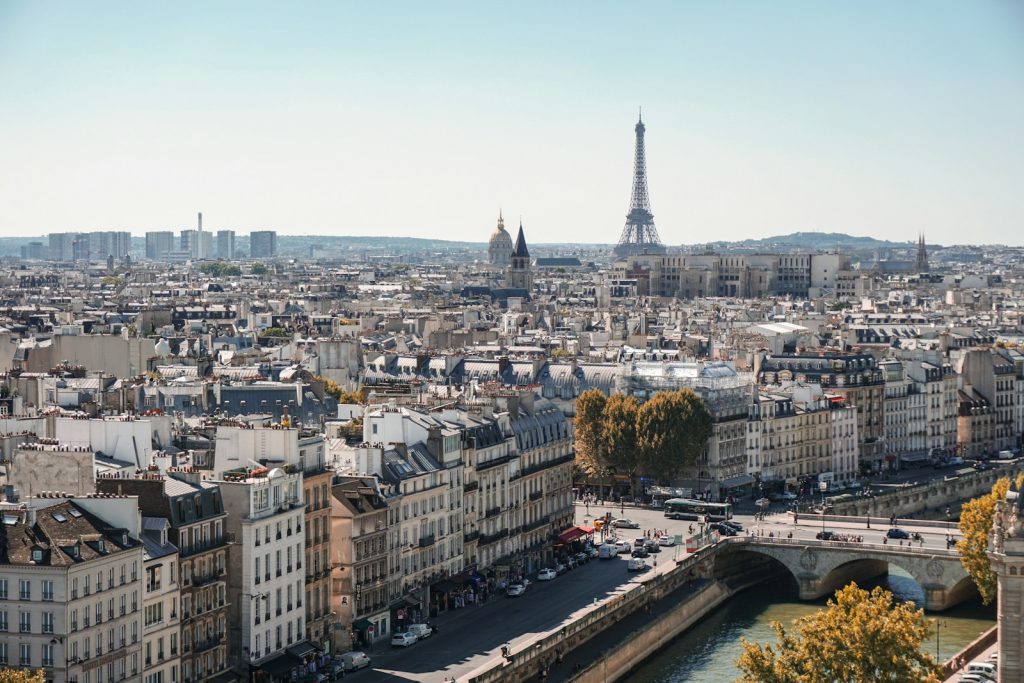 cool roof Paris : un investissement écologique et économique