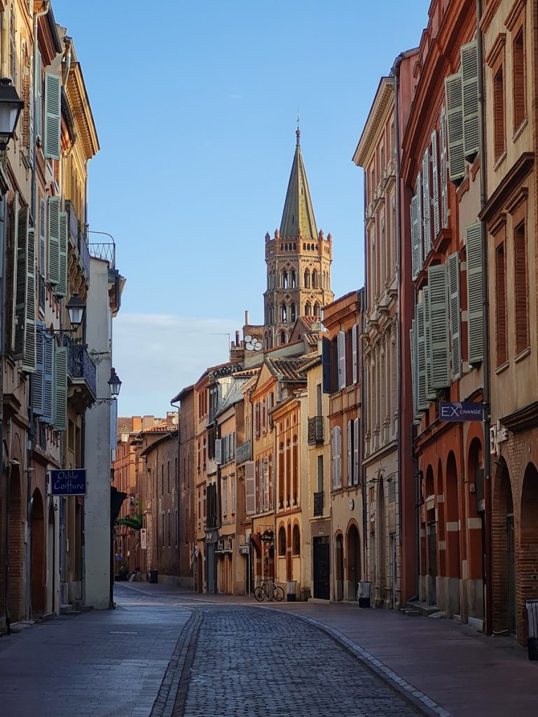 cool roof Toulouse : guide pour les entreprises souhaitant réduire leur empreinte carbone